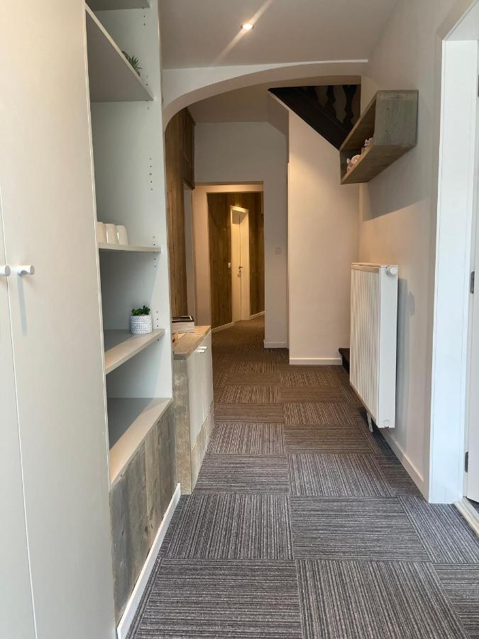 Nieuwe In Centrum Met Badkamer ! Couette-café